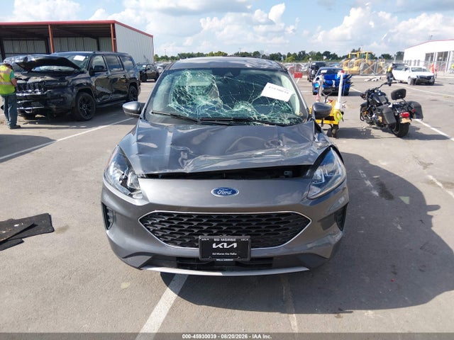 Продаж на аукціоні авто 2021 Ford Escape Se, vin: 1FMCU9G69MUA27322, номер лоту: 45930039