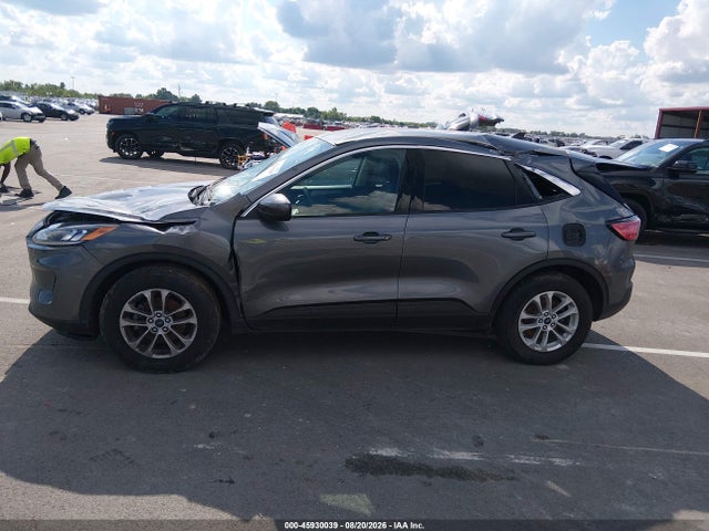 Продаж на аукціоні авто 2021 Ford Escape Se, vin: 1FMCU9G69MUA27322, номер лоту: 45930039