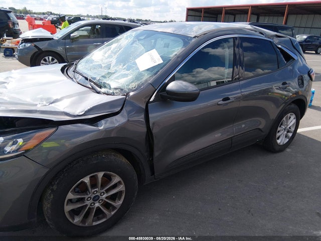 Продаж на аукціоні авто 2021 Ford Escape Se, vin: 1FMCU9G69MUA27322, номер лоту: 45930039
