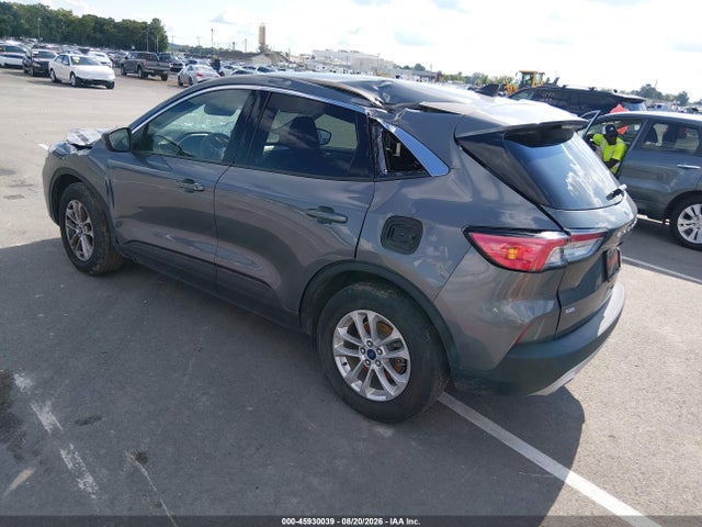 Продаж на аукціоні авто 2021 Ford Escape Se, vin: 1FMCU9G69MUA27322, номер лоту: 45930039