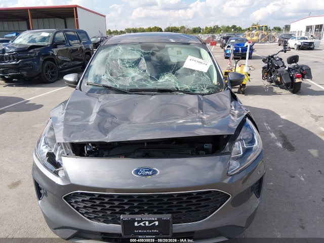 Продаж на аукціоні авто 2021 Ford Escape Se, vin: 1FMCU9G69MUA27322, номер лоту: 45930039