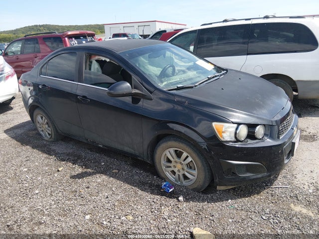 Продаж на аукціоні авто 2015 Chevrolet Sonic Lt Auto, vin: 1G1JC5SH6F4156551, номер лоту: 45930060