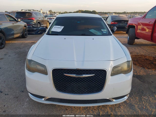 45930066 :رقم المزاد ، 2C3CCAAG6LH212654 vin ، 2020 Chrysler 300 Touring مزاد بيع