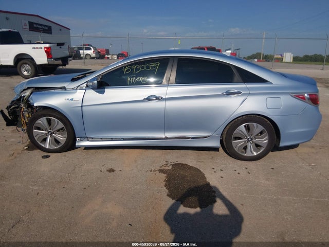 2015 Hyundai Sonata Hybrid Limited მანქანა იყიდება აუქციონზე, vin: KMHEC4A47FA132418, აუქციონის ნომერი: 45930089