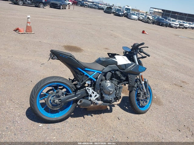 Продажа на аукционе авто 2024 Suzuki Gsx800 R, vin: JS1EM11BXR7101304, номер лота: 45930109