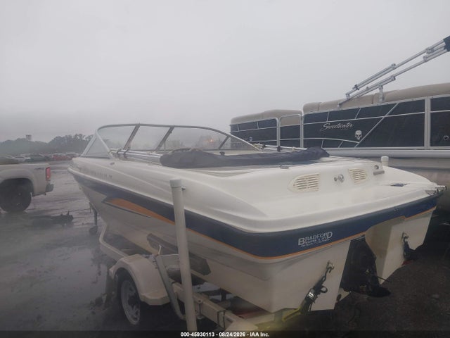 Продажа на аукционе авто 2004 Bayliner 185, vin: 5KTBS19194F143899, номер лота: 45930113
