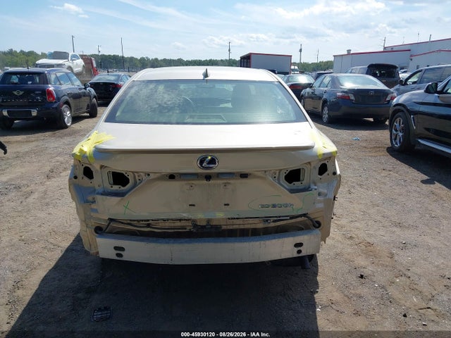 45930120 :رقم المزاد ، JTHBW1GG6F2081176 vin ، 2015 Lexus Es 300h مزاد بيع