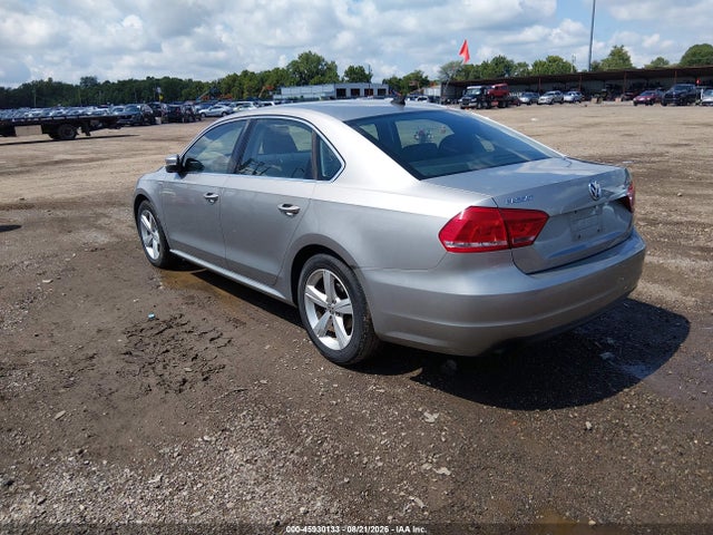 Aukcja sprzedaży 2014 Volkswagen Passat 1.8t Wolfsburg Edition, vin: 1VWAT7A32EC053637, numer aukcji: 45930133