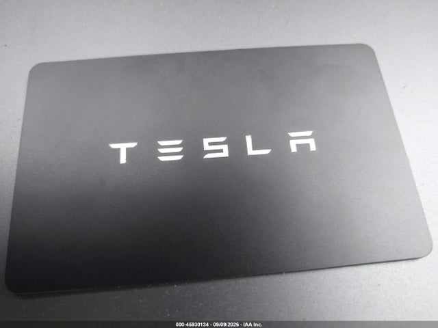 45930134 :رقم المزاد ، 5YJ3E1EB4NF108483 vin ، 2022 Tesla Model 3 مزاد بيع