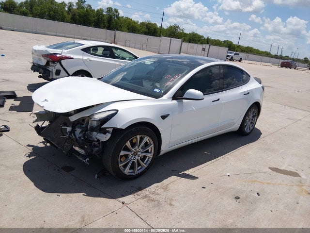 45930134 :رقم المزاد ، 5YJ3E1EB4NF108483 vin ، 2022 Tesla Model 3 مزاد بيع