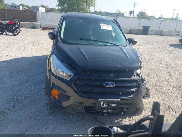 Продаж на аукціоні авто 2017 Ford Escape S, vin: 1FMCU0F75HUE21234, номер лоту: 45930182