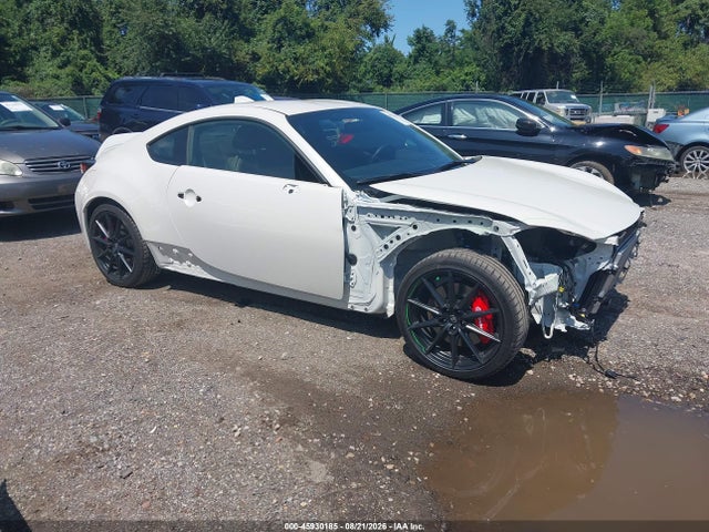 Продаж на аукціоні авто 2026 Toyota Gr86 Premium, vin: JF1ZNBE17T8079393, номер лоту: 45930185
