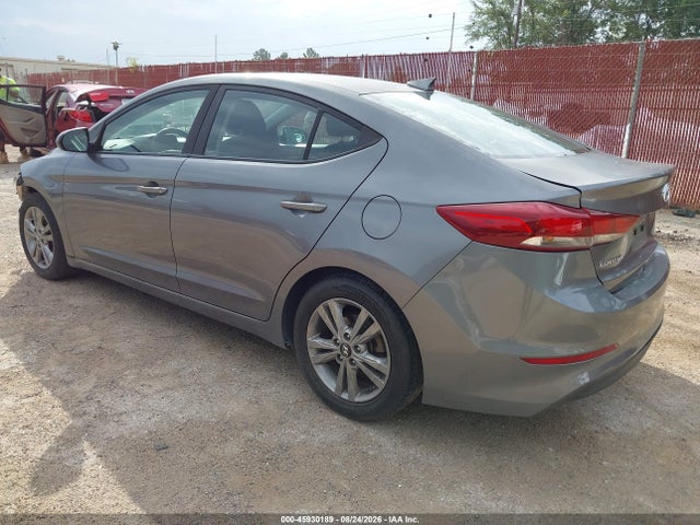 Продажа на аукционе авто 2018 Hyundai Elantra Sel, vin: 5NPD84LFXJH261707, номер лота: 45930189