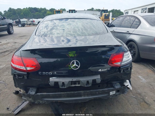 2018 Mercedes-benz C 300 4matic მანქანა იყიდება აუქციონზე, vin: WDDWJ4KB6JF656995, აუქციონის ნომერი: 45930227