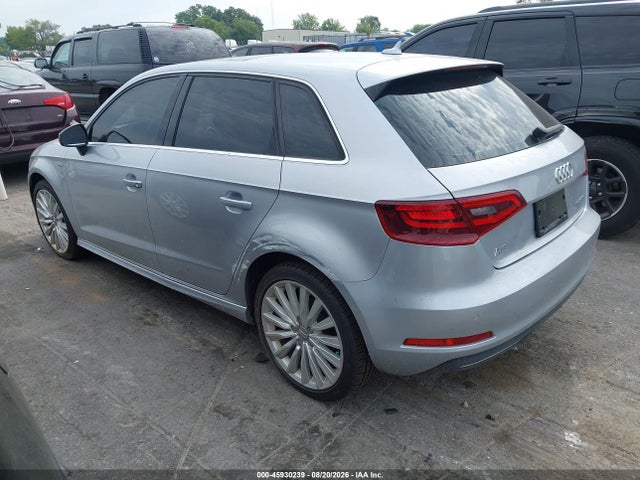 Продаж на аукціоні авто 2016 Audi A3 E-tron 1.4t Premium, vin: WAUTPBFF6GA035143, номер лоту: 45930239