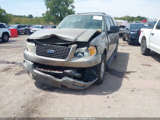 2003 Ford Expedition Xlt მანქანა იყიდება აუქციონზე, vin: 1FMPU15L33LC06469, აუქციონის ნომერი: 45930249