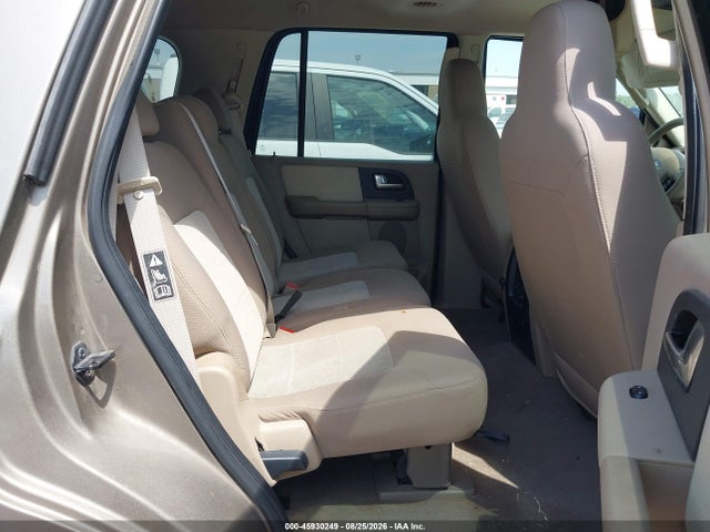 2003 Ford Expedition Xlt მანქანა იყიდება აუქციონზე, vin: 1FMPU15L33LC06469, აუქციონის ნომერი: 45930249