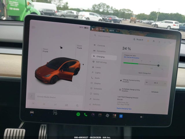 2022 Tesla Model Y Performance Dual Motor All-wheel Drive მანქანა იყიდება აუქციონზე, vin: 7SAYGDEF6NF326688, აუქციონის ნომერი: 45930327