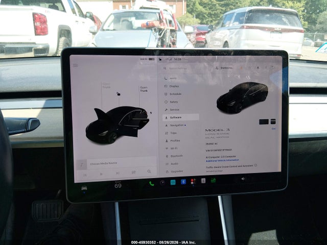 Auction sale of the 2018 Tesla Model 3 Long Range/performance, vin: 5YJ3E1EB7JF119021, lot number: 45930352