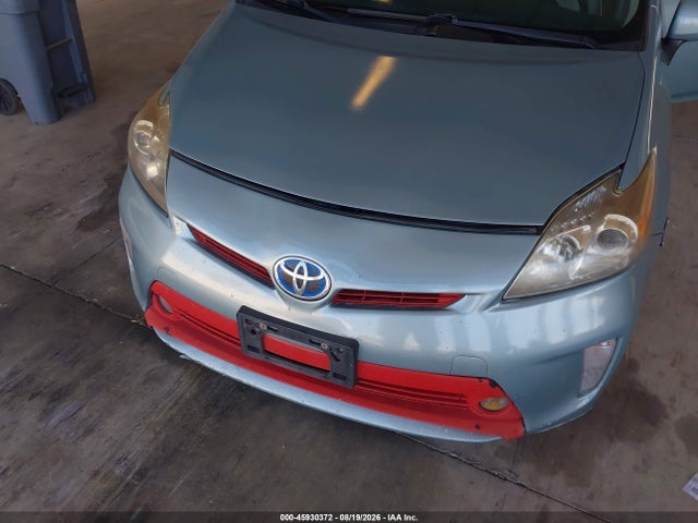 45930372 :رقم المزاد ، JTDKN3DU3D5666660 vin ، 2013 Toyota Prius Three مزاد بيع