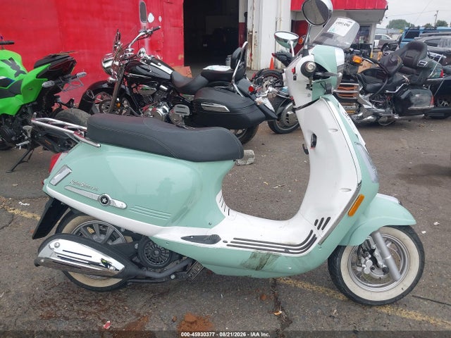 Продажа на аукционе авто 2024 Scooter 50cc, vin: LZRJJTKFXR1000082, номер лота: 45930377