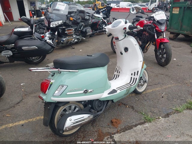 Продажа на аукционе авто 2024 Scooter 50cc, vin: LZRJJTKFXR1000082, номер лота: 45930377