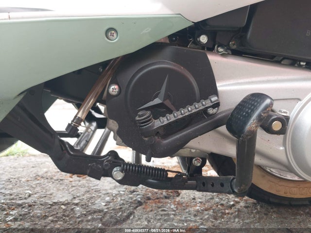 Продажа на аукционе авто 2024 Scooter 50cc, vin: LZRJJTKFXR1000082, номер лота: 45930377