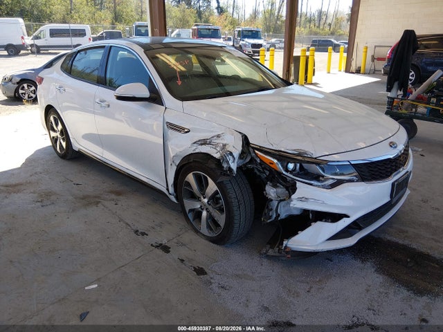 KIA Optima S 2019 5XXGT4L37KG366350 Image 1
