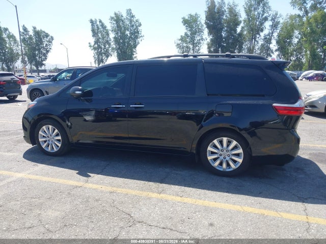 5TDYK3DC7FS671691 Toyota Sienna Limited 7 Passenger