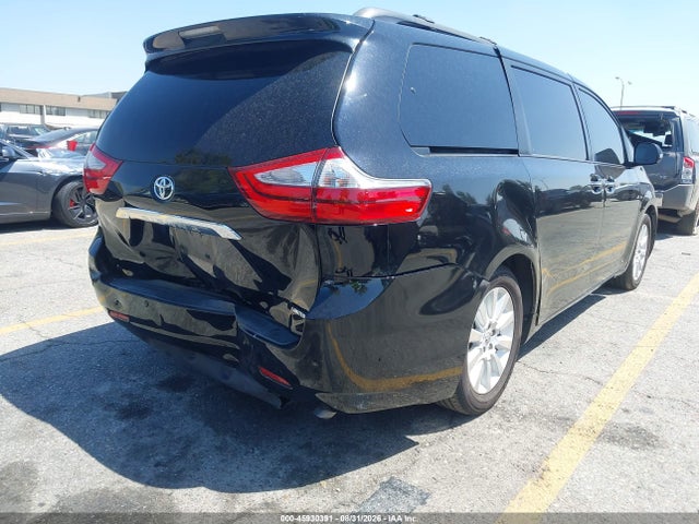 5TDYK3DC7FS671691 Toyota Sienna Limited 7 Passenger