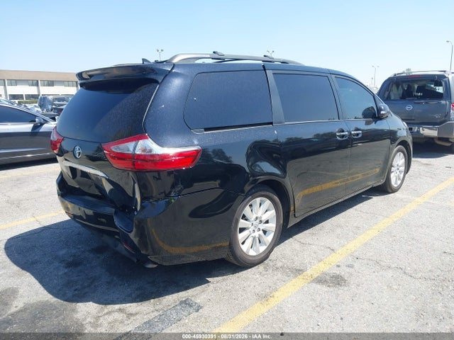 5TDYK3DC7FS671691 Toyota Sienna Limited 7 Passenger