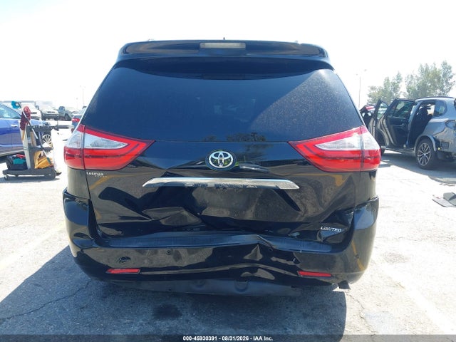 5TDYK3DC7FS671691 Toyota Sienna Limited 7 Passenger
