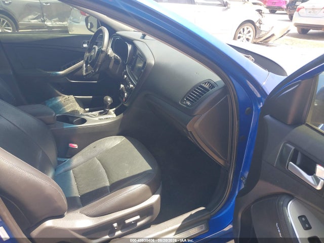 45930406 :رقم المزاد ، 5XXGR4A6XFG422041 vin ، 2015 Kia Optima Sx Turbo مزاد بيع