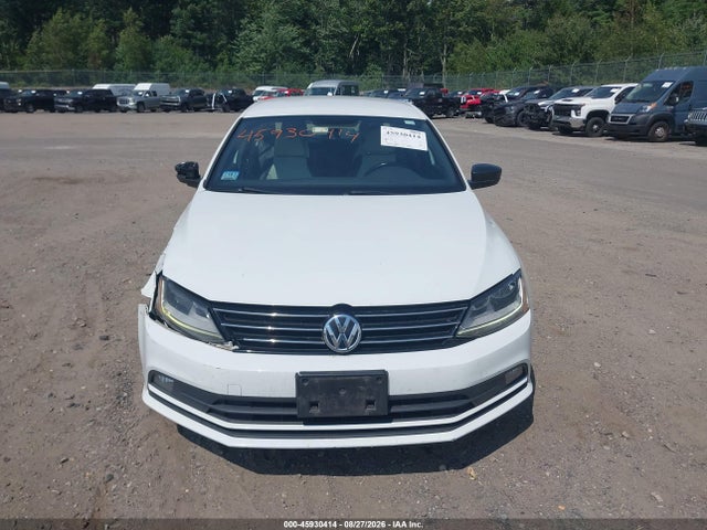 3VWD17AJ0HM304448 Volkswagen Jetta 1.8t Sport
