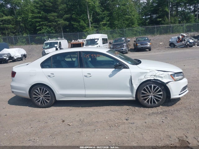 3VWD17AJ0HM304448 Volkswagen Jetta 1.8t Sport
