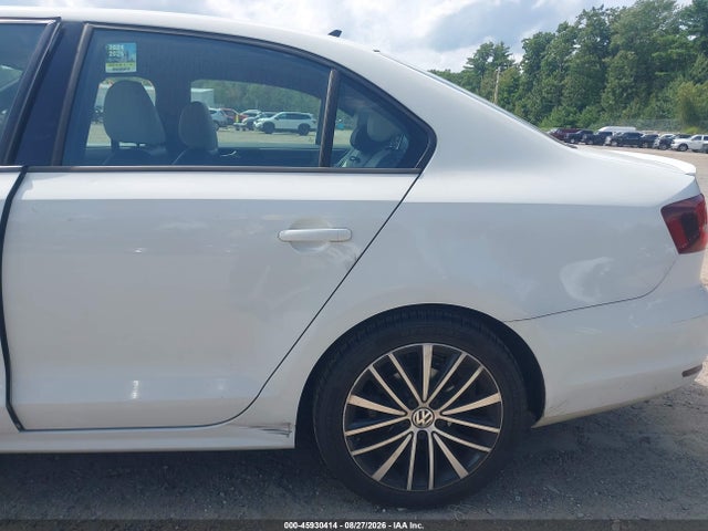 3VWD17AJ0HM304448 Volkswagen Jetta 1.8t Sport