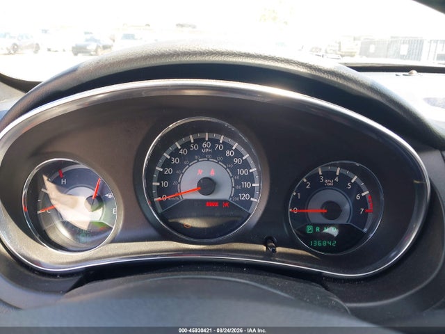45930421 :رقم المزاد ، 1C3BCBEB0DN592325 vin ، 2013 Chrysler 200 Touring مزاد بيع