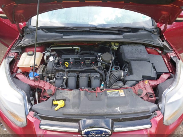 2014 Ford Focus Titanium მანქანა იყიდება აუქციონზე, vin: 1FADP3J21EL173293, აუქციონის ნომერი: 45930430