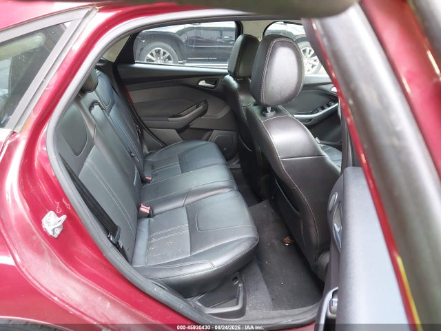2014 Ford Focus Titanium მანქანა იყიდება აუქციონზე, vin: 1FADP3J21EL173293, აუქციონის ნომერი: 45930430