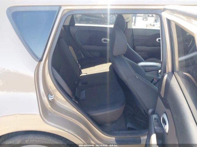 KIA Soul 2015 KNDJN2A28F7132537 Image 8