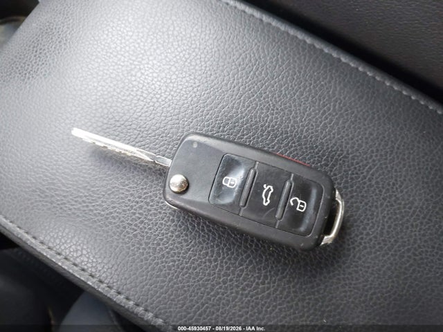 Продаж на аукціоні авто 2013 Volkswagen Jetta 2.5l Se, vin: 3VWDP7AJ4DM210131, номер лоту: 45930457