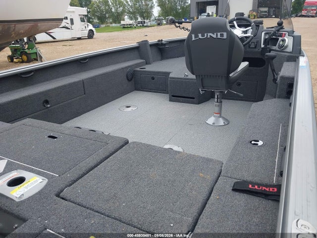 Продажа на аукционе авто 2024 Lund 18', vin: LBBKJ390B424, номер лота: 45930481