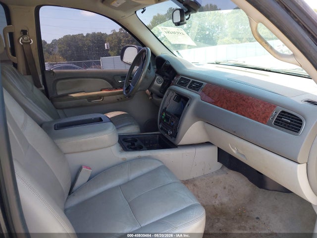 Продажа на аукционе авто 2007 Chevrolet Suburban 1500 Lt, vin: 1GNFK16317J243369, номер лота: 45930484