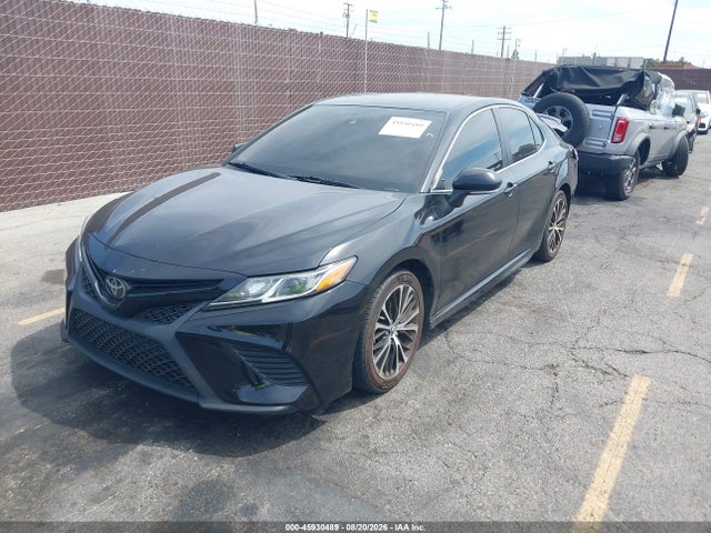 Toyota CAMRY SE 2020 4T1M11AK5LU919845 Image 2