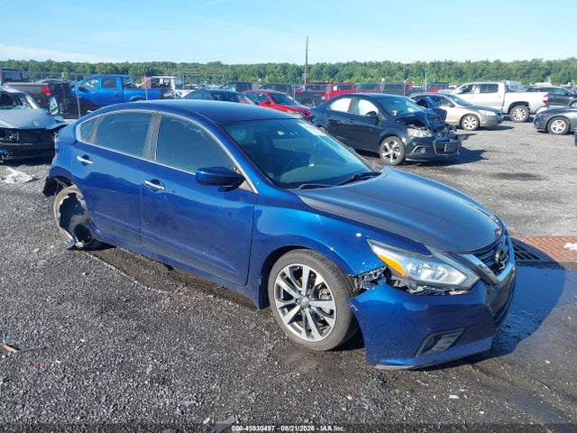 45930497 :رقم المزاد ، 1N4AL3AP1HC136453 vin ، 2017 Nissan Altima 2.5 Sr مزاد بيع