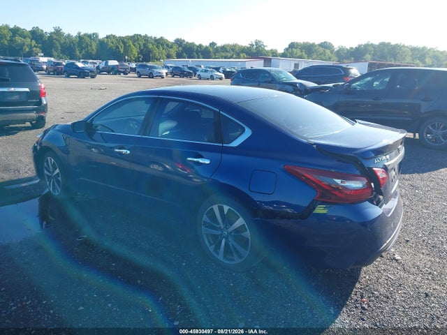45930497 :رقم المزاد ، 1N4AL3AP1HC136453 vin ، 2017 Nissan Altima 2.5 Sr مزاد بيع