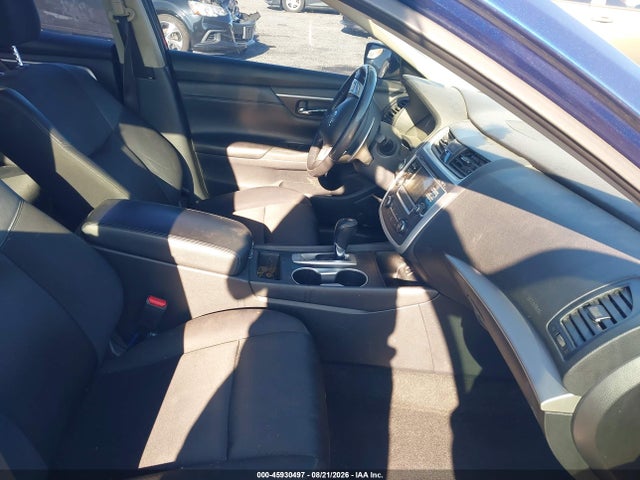 45930497 :رقم المزاد ، 1N4AL3AP1HC136453 vin ، 2017 Nissan Altima 2.5 Sr مزاد بيع