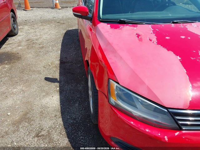 45930509 :رقم المزاد ، 3VWDP7AJ1DM304791 vin ، 2013 Volkswagen Jetta 2.5l Se مزاد بيع