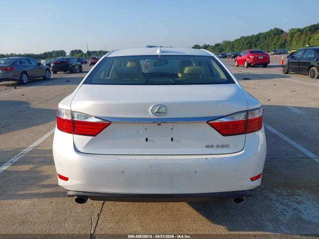 2015 Lexus Es 350 მანქანა იყიდება აუქციონზე, vin: JTHBK1GG0F2210797, აუქციონის ნომერი: 45930515