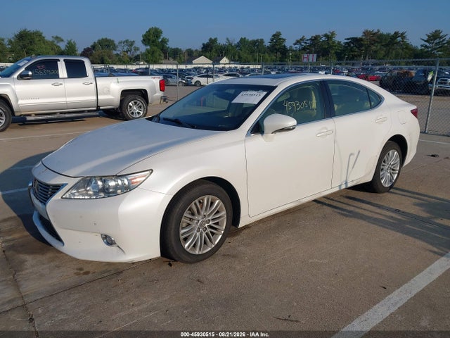 2015 Lexus Es 350 მანქანა იყიდება აუქციონზე, vin: JTHBK1GG0F2210797, აუქციონის ნომერი: 45930515